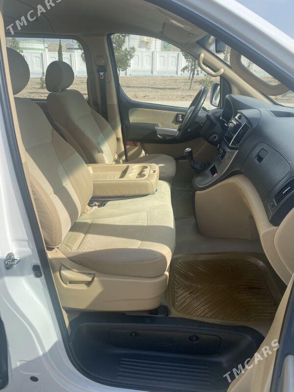 Hyundai H-1 2016 - 361 000 TMT - Туркменбаши - img 2