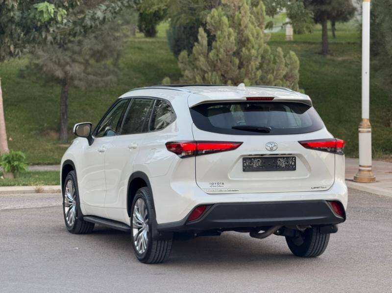 Toyota Highlander 2021 - 668 000 TMT - Ашхабад - img 3