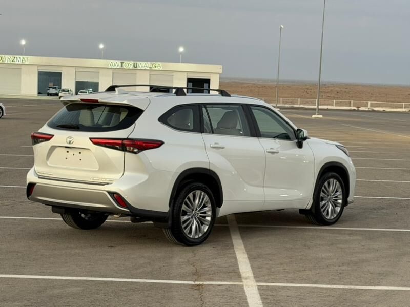 Toyota Highlander 2020 - 825 000 TMT - Aşgabat - img 10