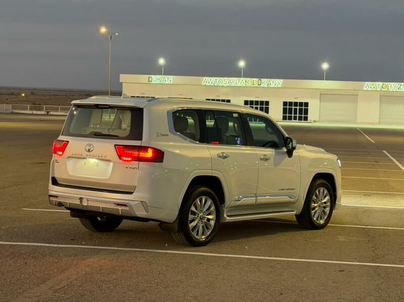 Toyota Land Cruiser 2023 - 1 336 000 TMT - Aşgabat - img 7