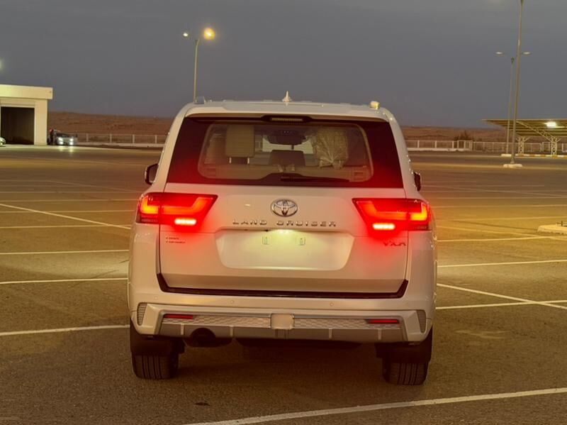 Toyota Land Cruiser 2023 - 1 336 000 TMT - Aşgabat - img 8