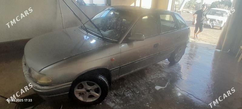 Opel Astra 1994 - 40 000 TMT - Гороглы (Тагта) - img 3