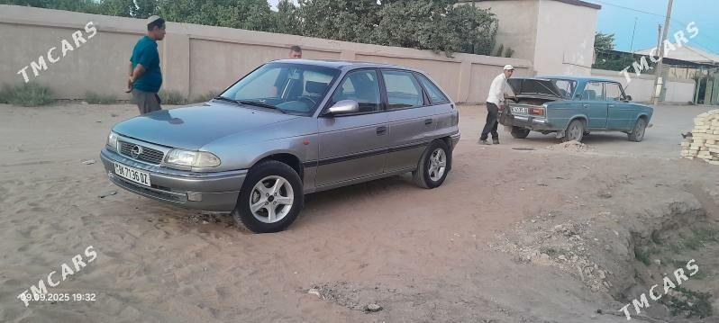 Opel Astra 1994 - 40 000 TMT - Гороглы (Тагта) - img 4