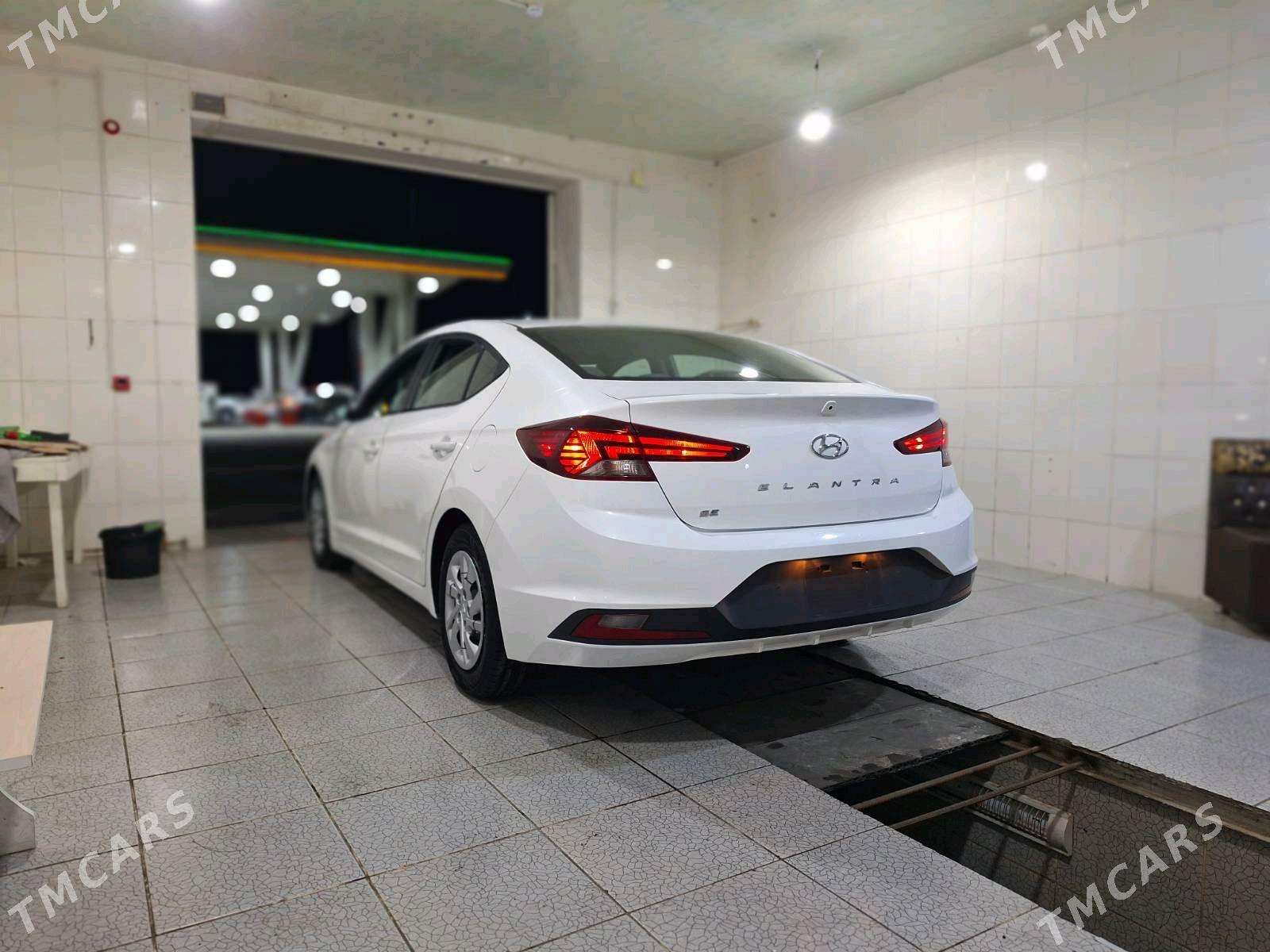 Hyundai Elantra 2020 - 190 000 TMT - Ашхабад - img 3