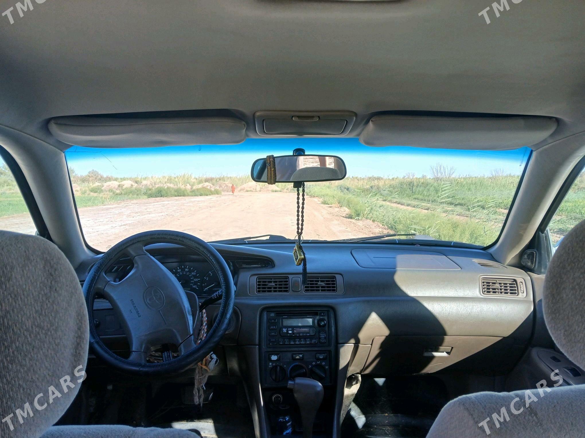 Toyota Camry 2000 - 145 000 TMT - Кёнеургенч - img 5