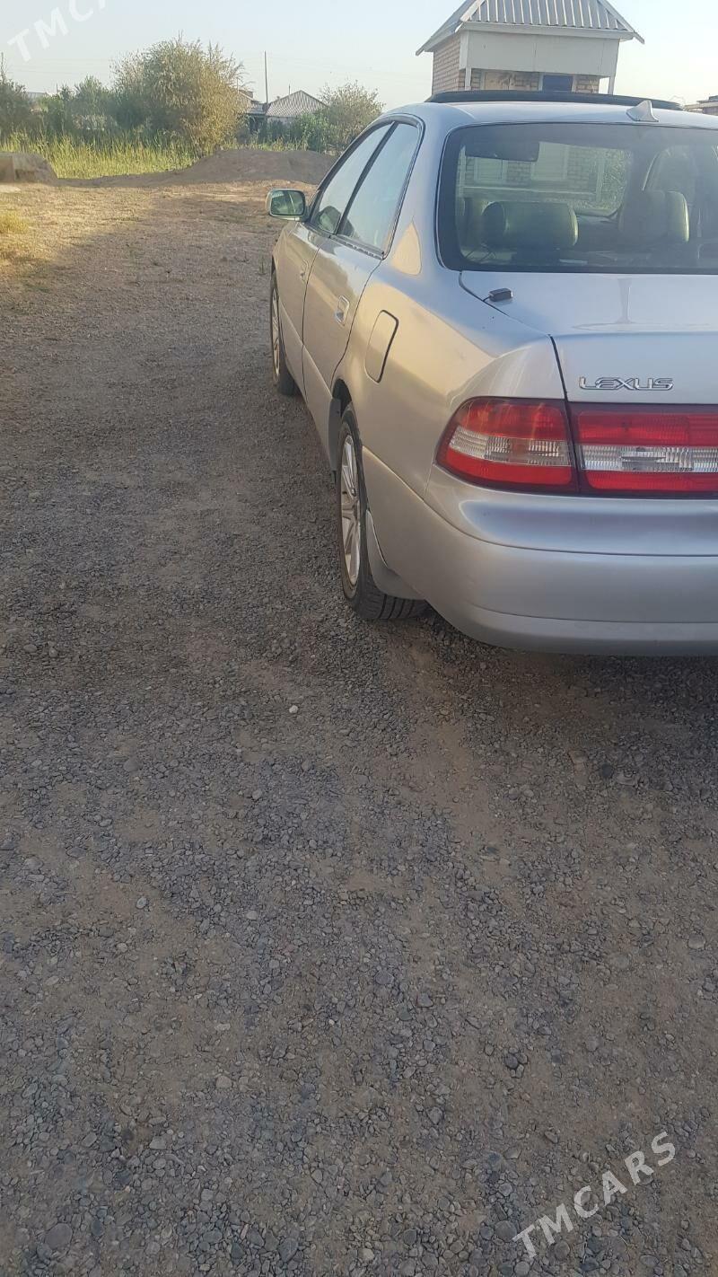 Lexus ES 300 1998 - 120 000 TMT - Ёлётен - img 6
