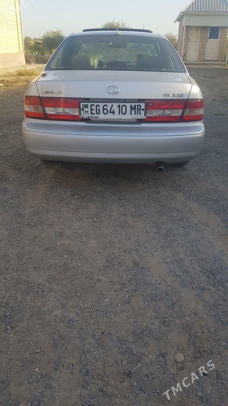 Lexus ES 300 1998 - 120 000 TMT - Ёлётен - img 2