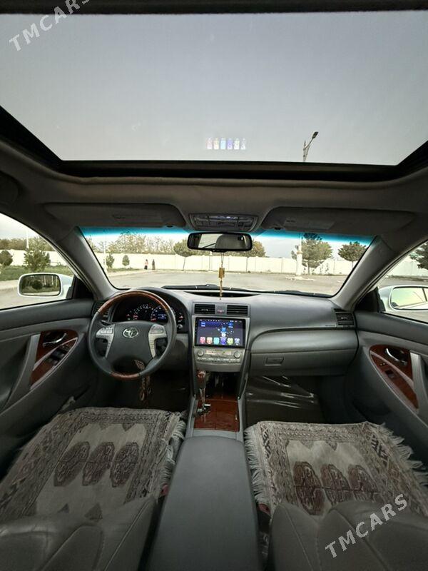 Toyota Camry 2010 - 220 000 TMT - Анев - img 7