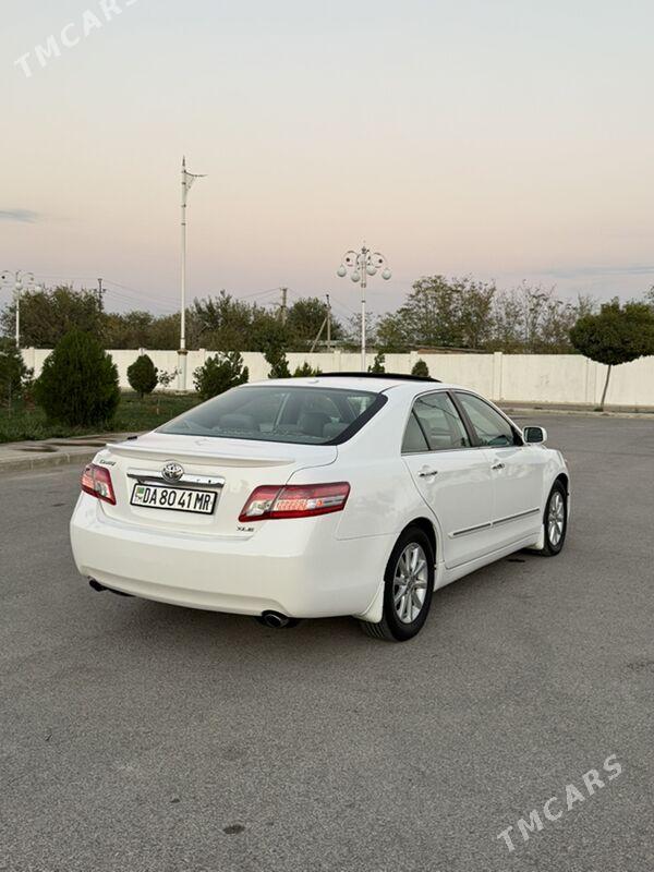 Toyota Camry 2010 - 220 000 TMT - Анев - img 3