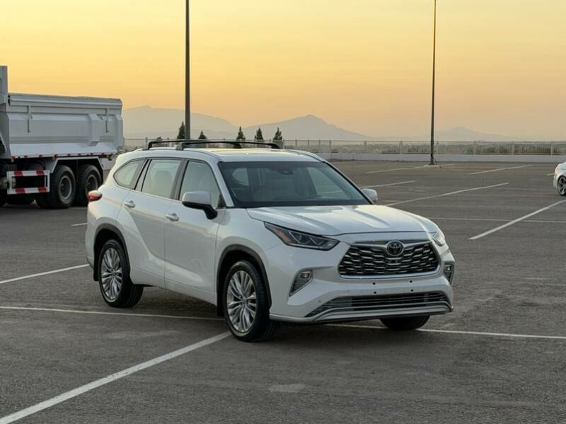 Toyota Highlander 2020 - 825 000 TMT - Aşgabat - img 4
