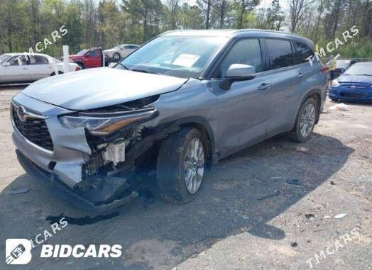Toyota Highlander 2021 - 520 000 TMT - Мары - img 5