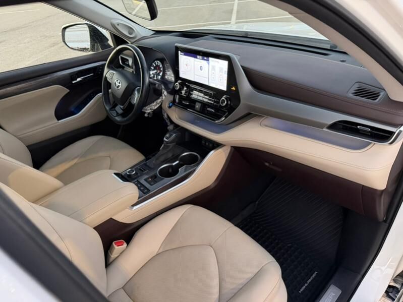 Toyota Highlander 2020 - 825 000 TMT - Aşgabat - img 8