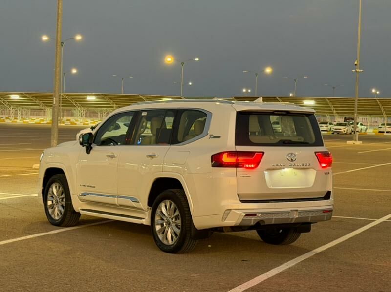Toyota Land Cruiser 2023 - 1 336 000 TMT - Aşgabat - img 8