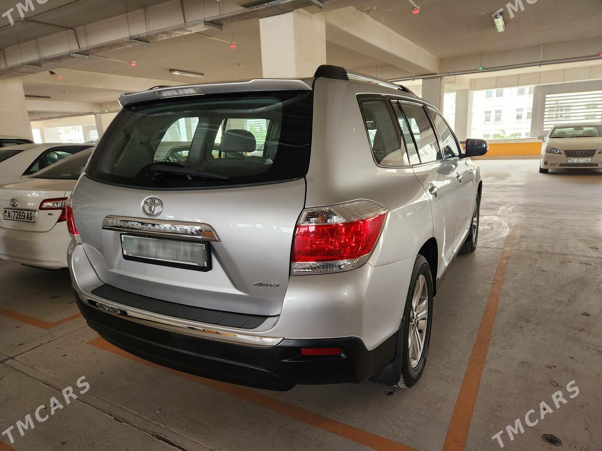 Toyota Highlander 2012 - 372 000 TMT - Ашхабад - img 2