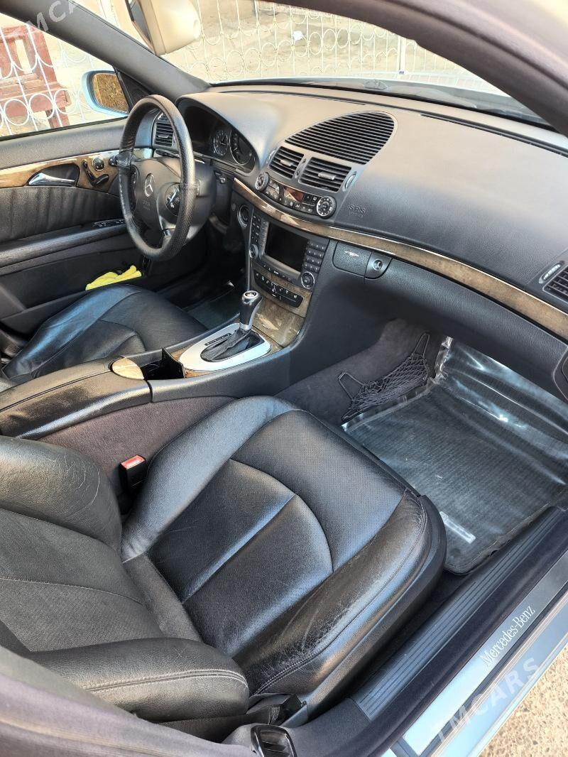 Mercedes-Benz E320 2003 - 150 000 TMT - Mary - img 3