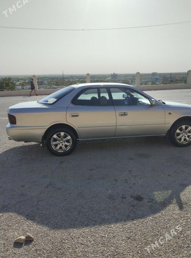 Toyota Vista 1996 - 62 000 TMT - Балканабат - img 2