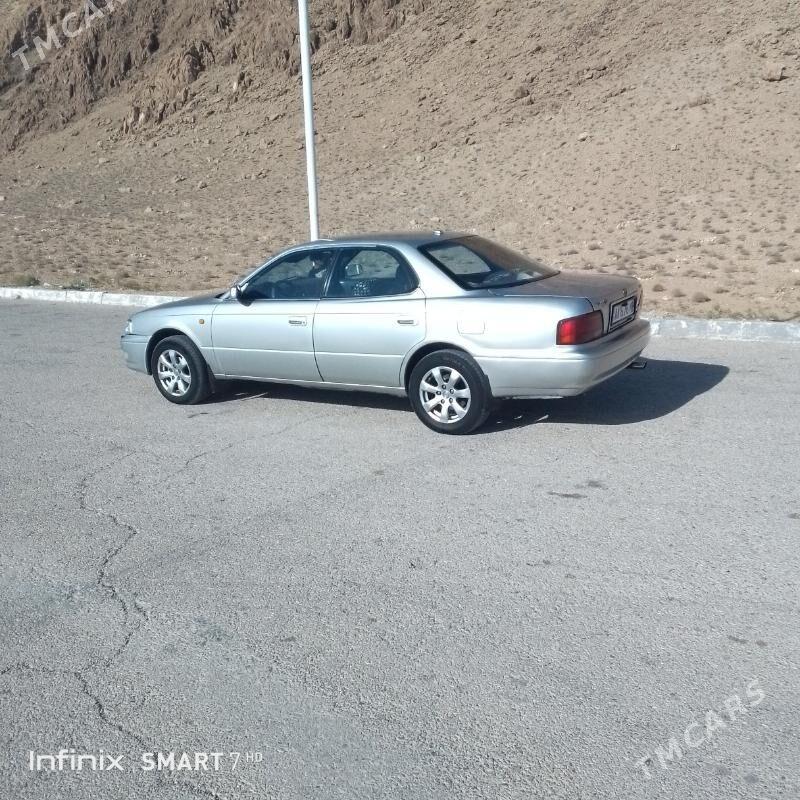 Toyota Vista 1996 - 62 000 TMT - Балканабат - img 7