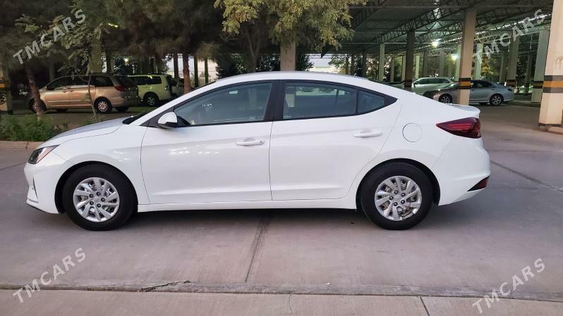Hyundai Elantra 2020 - 225 000 TMT - Кëши - img 5