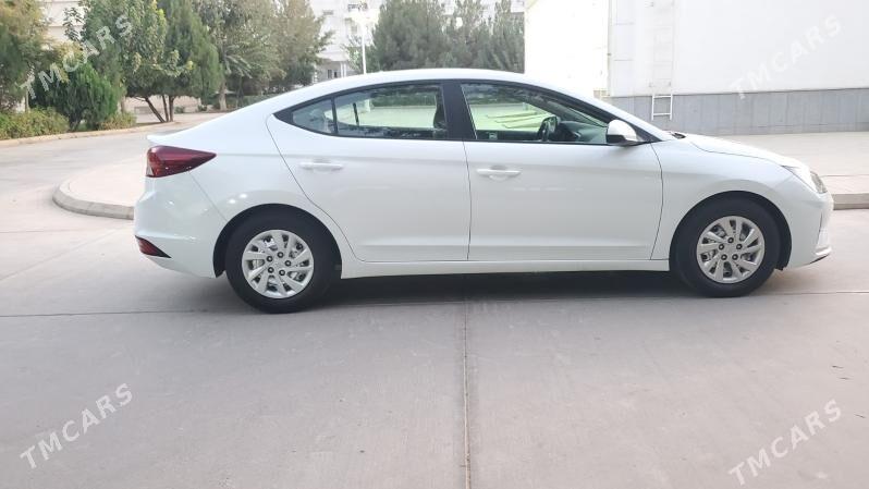 Hyundai Elantra 2020 - 225 000 TMT - Кëши - img 4