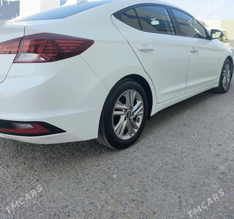 Hyundai Elantra 2019 - 220 000 TMT - Aşgabat - img 2