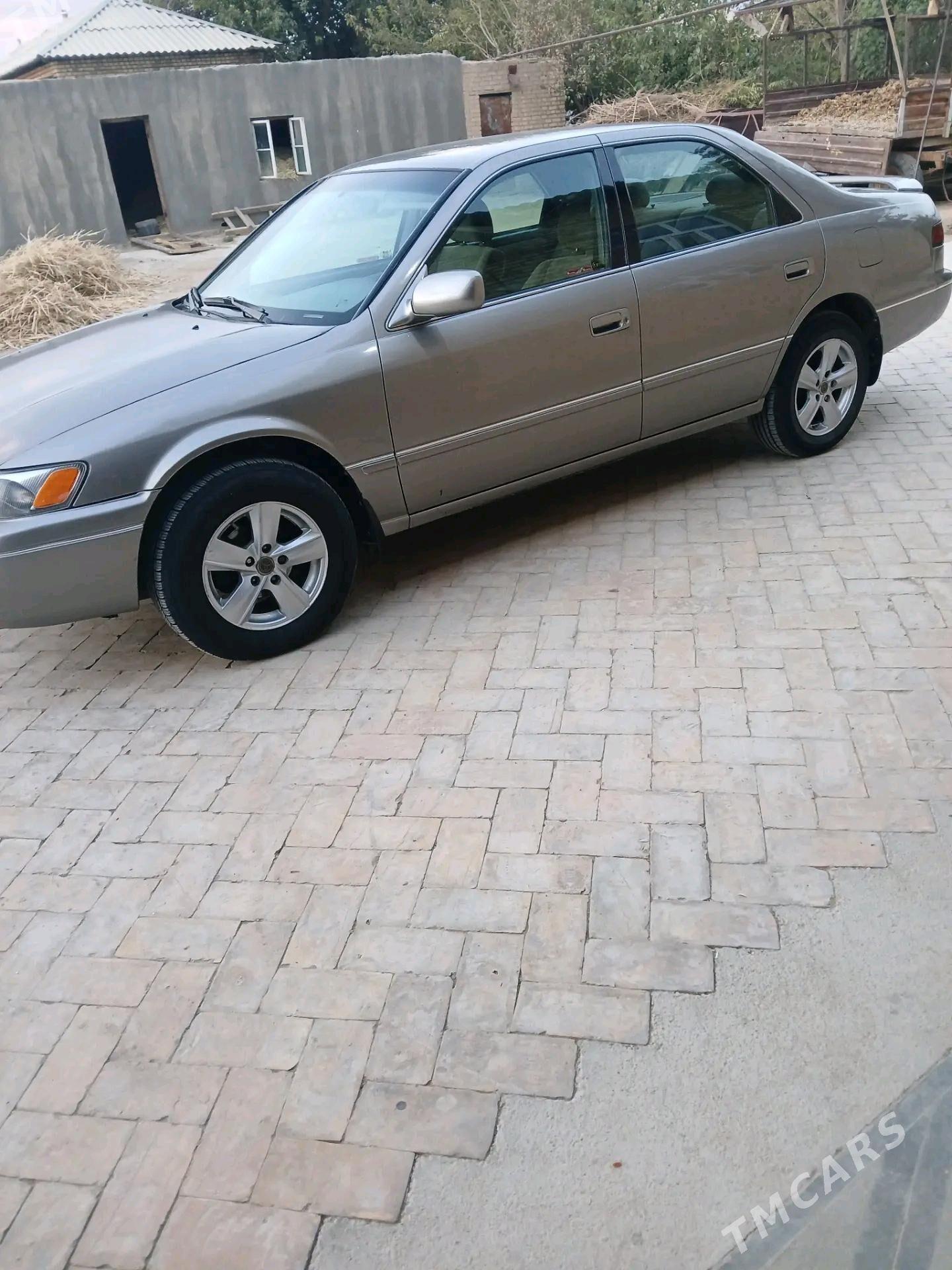 Toyota Camry 1999 - 120 000 TMT - Байрамали - img 4