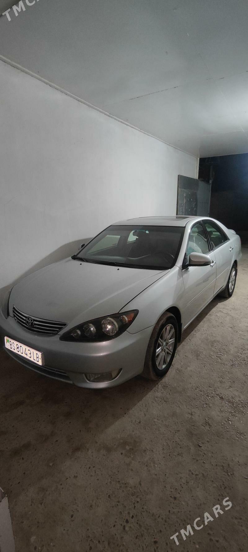 Toyota Camry 2004 - 220 000 TMT - Халач - img 2