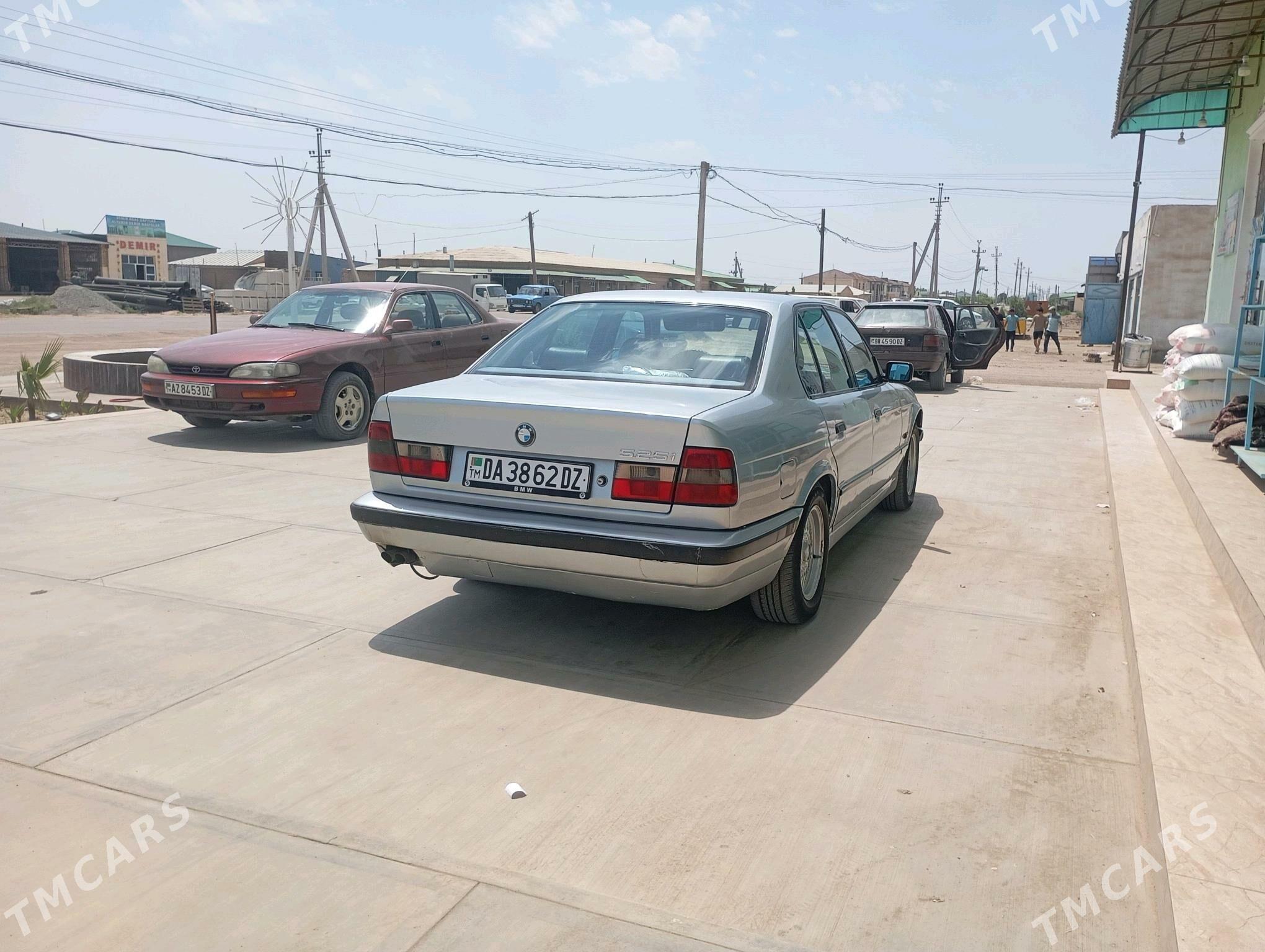 BMW 525 1993 - 70 000 TMT - Gubadag - img 7