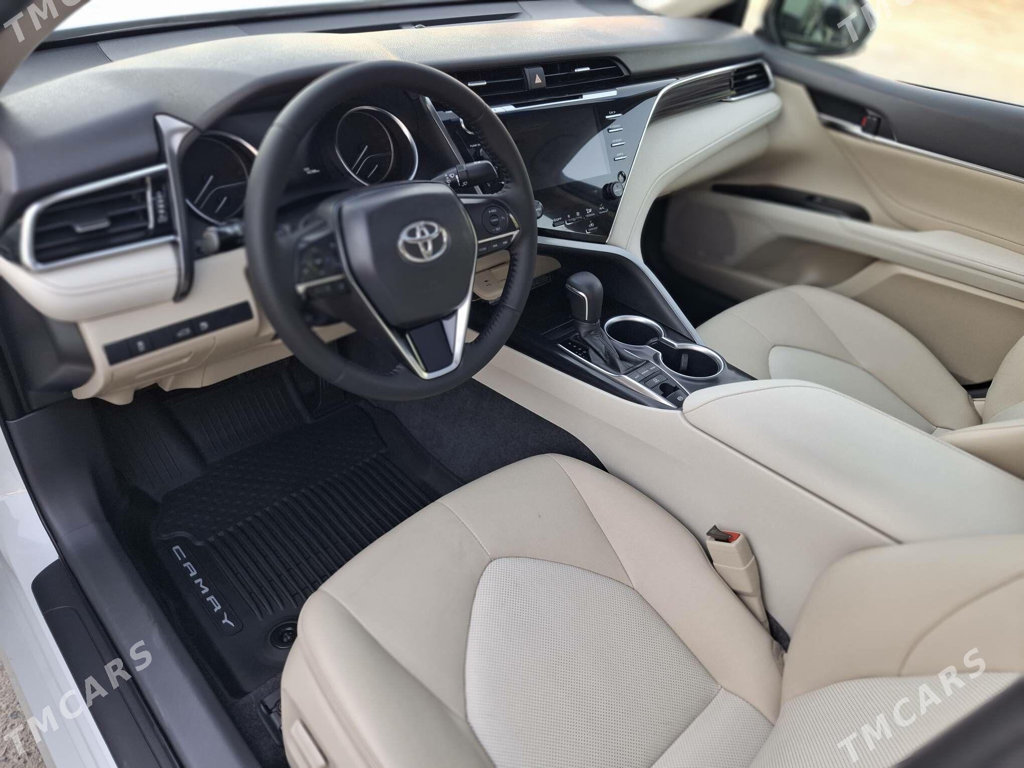 Toyota Camry 2018 - 460 000 TMT - Ашхабад - img 8
