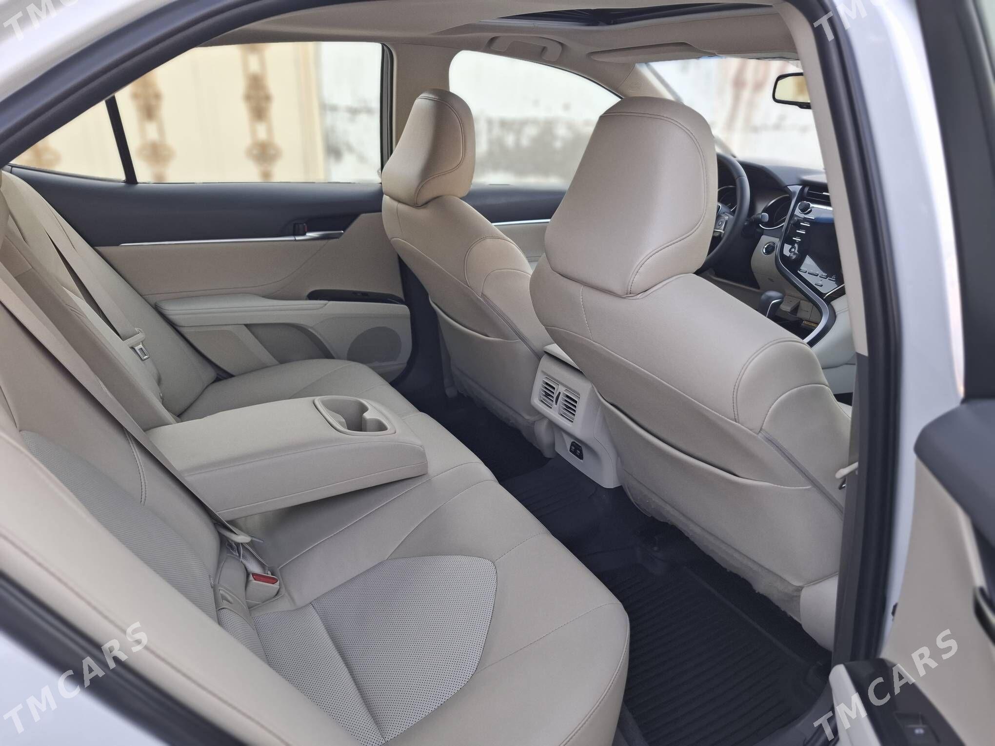 Toyota Camry 2018 - 460 000 TMT - Ашхабад - img 10