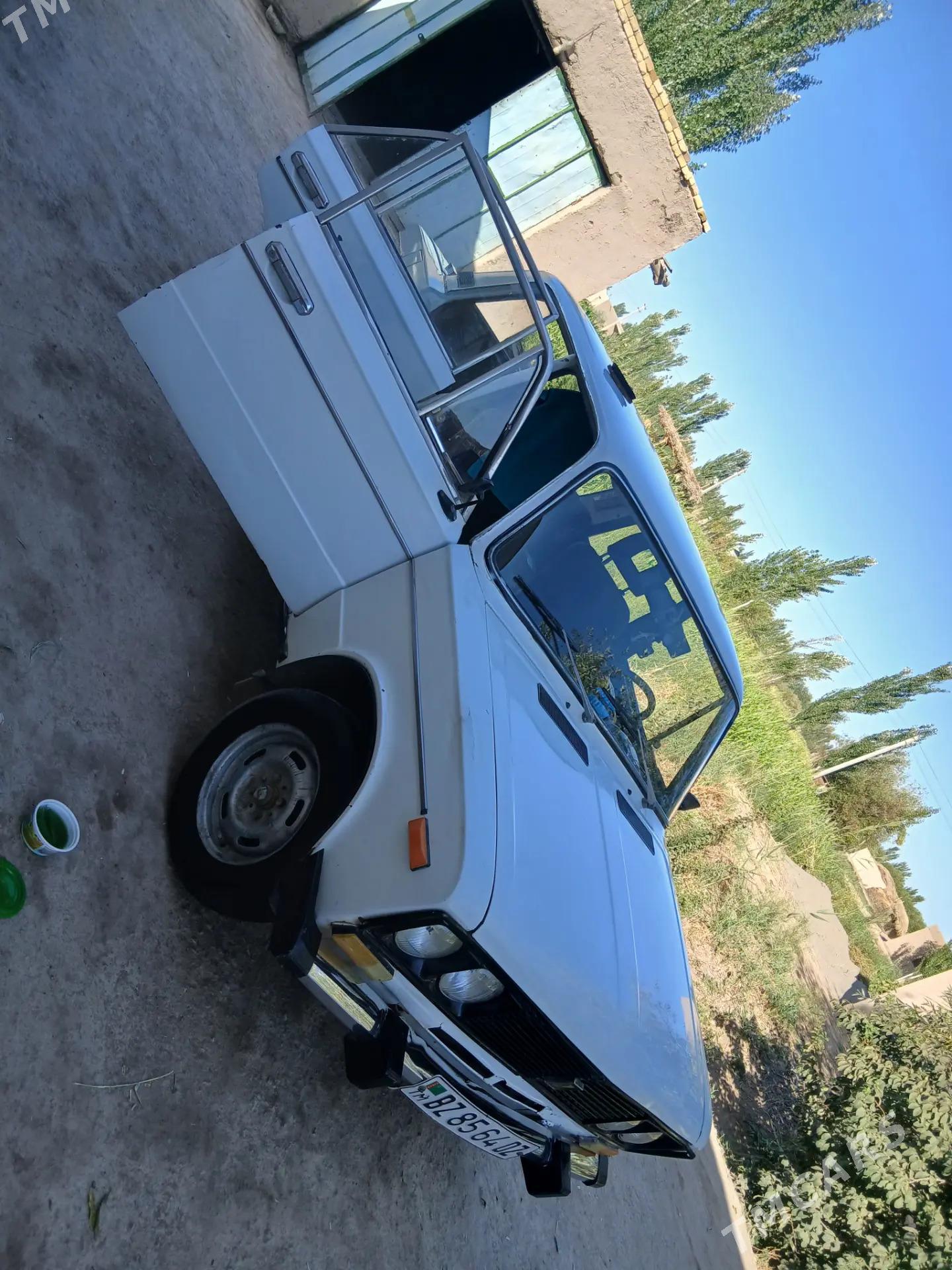 Lada 2106 1987 - 15 000 TMT - Гурбансолтан Едже - img 9