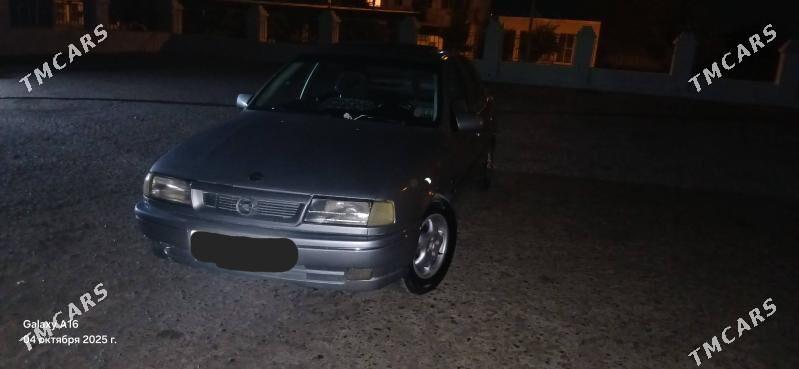 Opel Vectra 1990 - 30 000 TMT - Türkmenabat - img 1