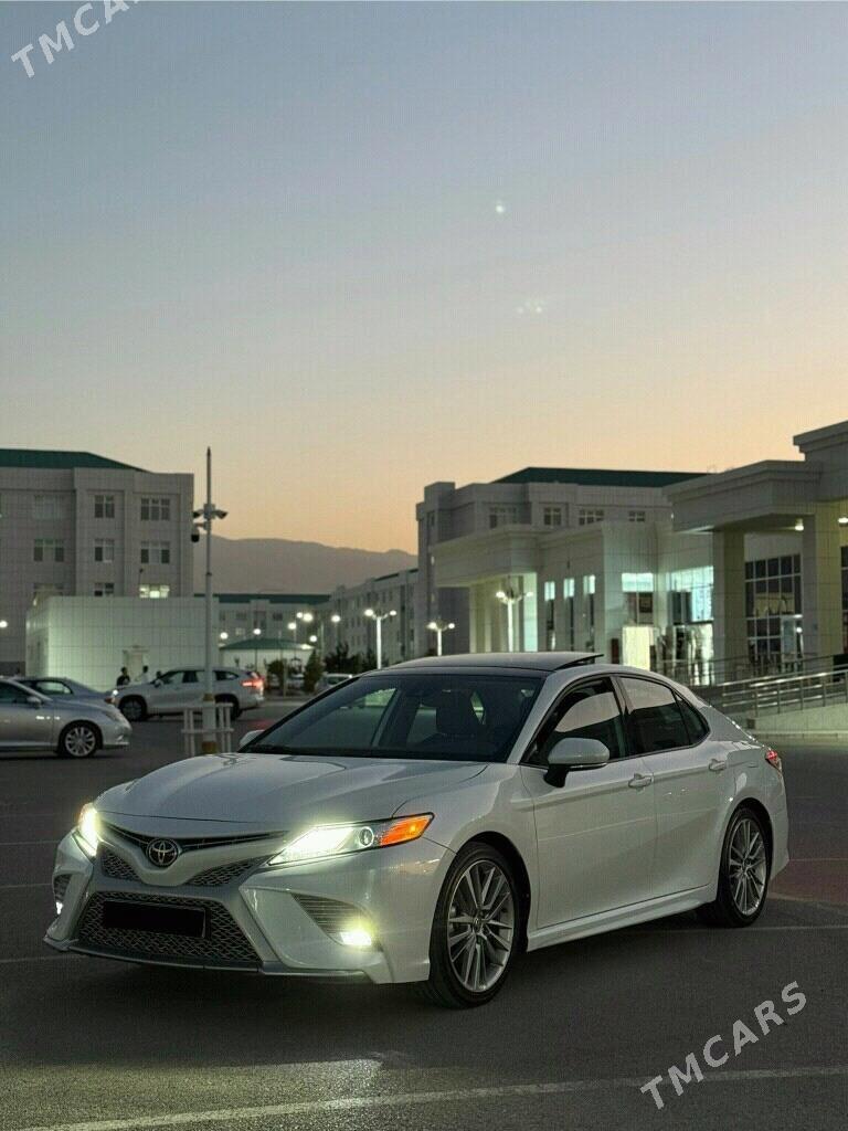 Toyota Camry 2020 - 395 000 TMT - Гуртли - img 2