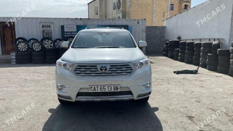 Toyota Highlander 2012 - 305 000 TMT - Туркменбаши - img 4