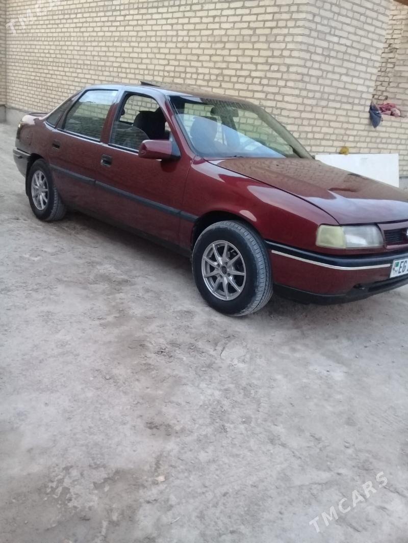 Opel Vectra 1991 - 50 000 TMT - Sakar - img 4