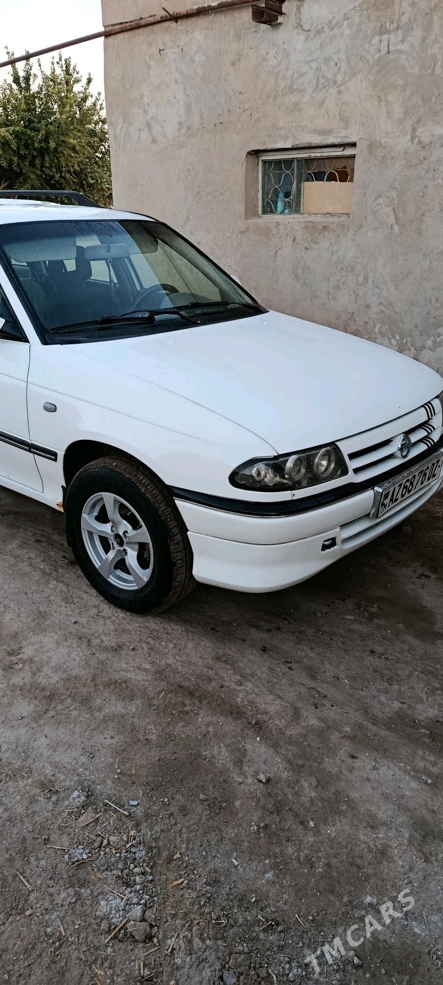 Opel Astra 1993 - 55 000 TMT - Болдумсаз - img 3