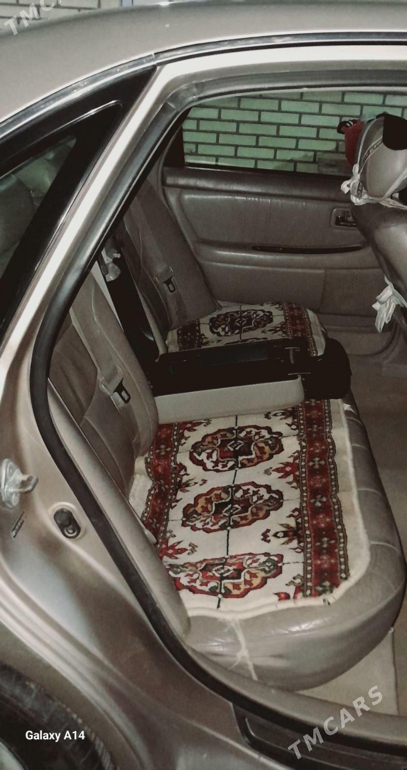 Toyota Avalon 2004 - 260 000 TMT - Мары - img 8