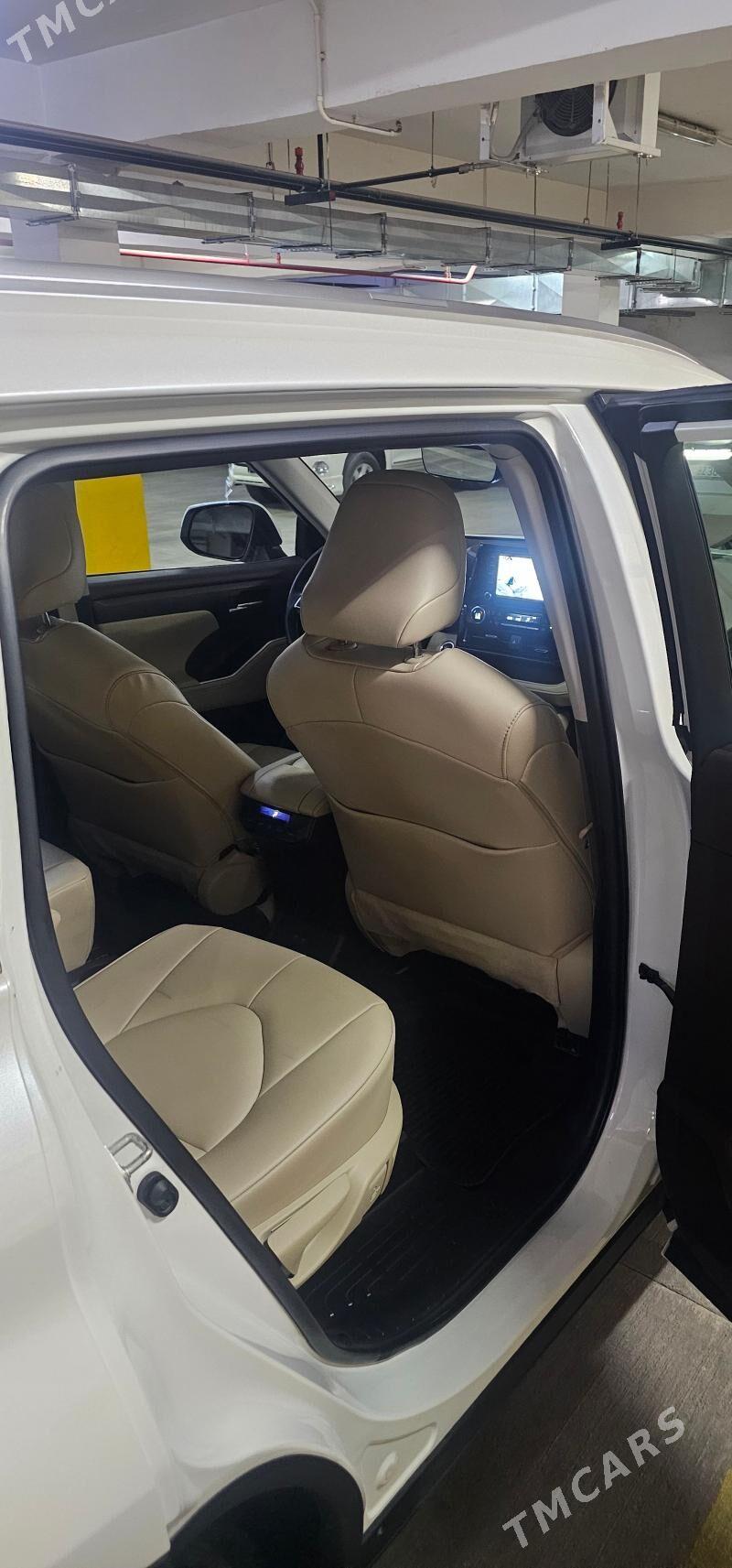Toyota Highlander 2021 - 465 000 TMT - Aşgabat - img 7