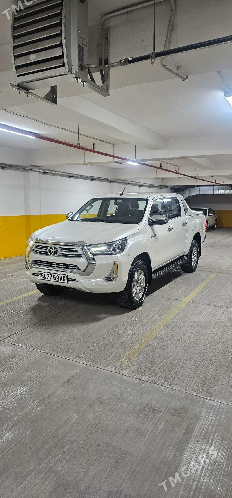 Toyota Hilux 2021 - 482 000 TMT - Ашхабад - img 2