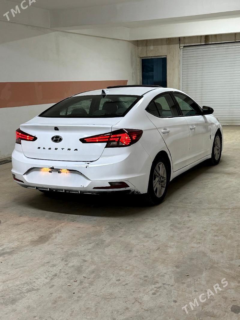 Hyundai Elantra 2020 - 200 000 TMT - Aşgabat - img 4