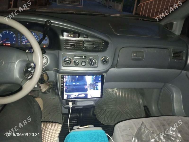 Toyota Sienna 2001 - 180 000 TMT - Мары - img 10