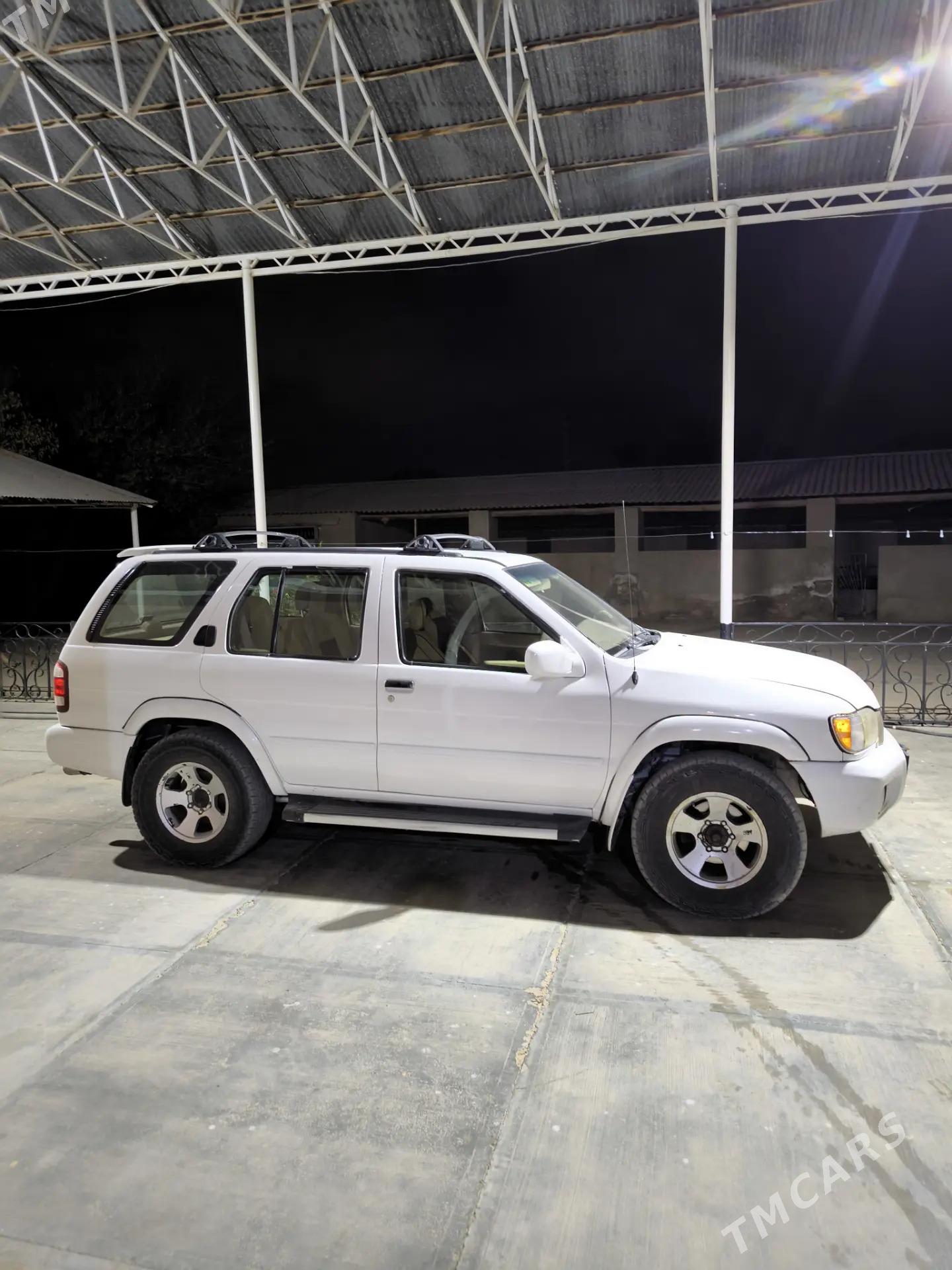 Nissan Pathfinder 2002 - 90 000 TMT - Baýramaly - img 5