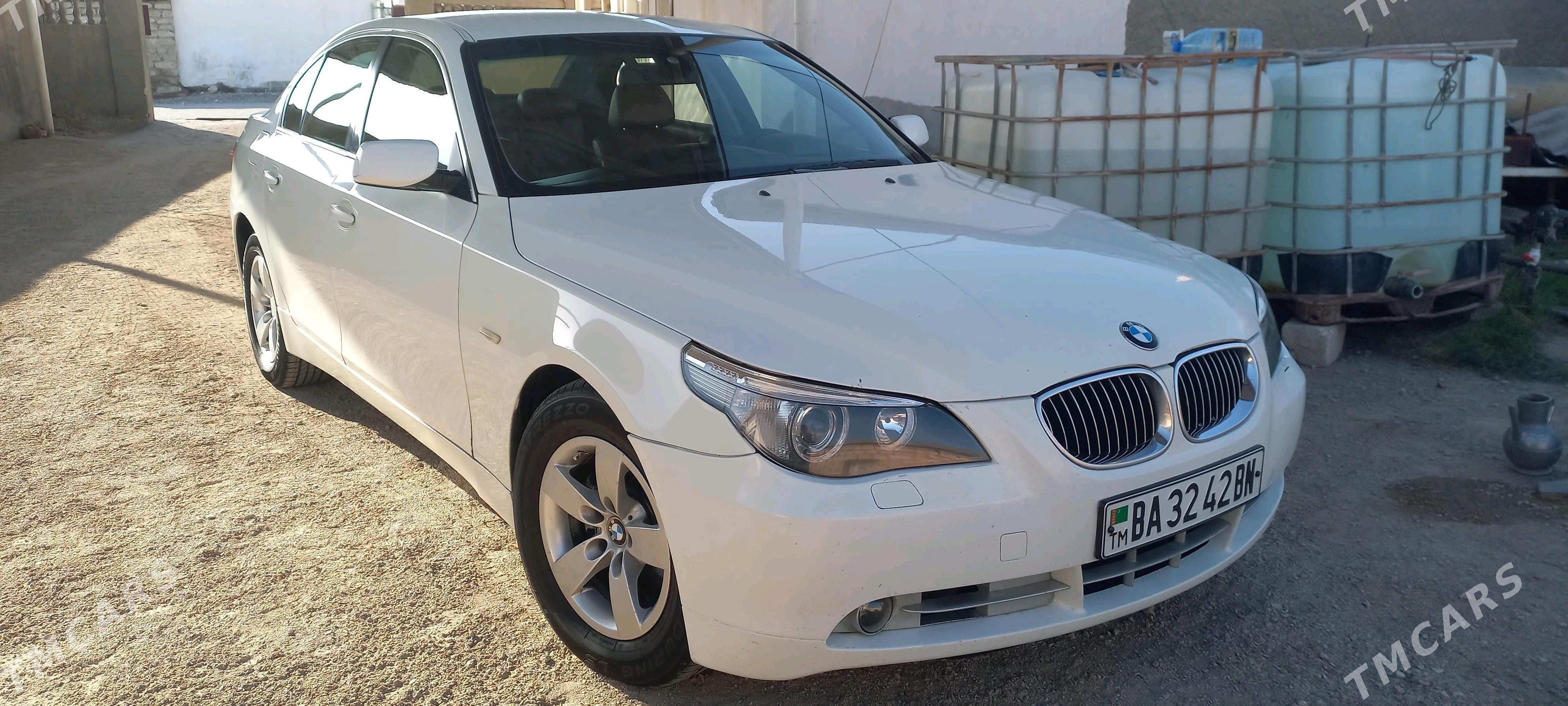 BMW E60 2004 - 150 000 TMT - Балканабат - img 3
