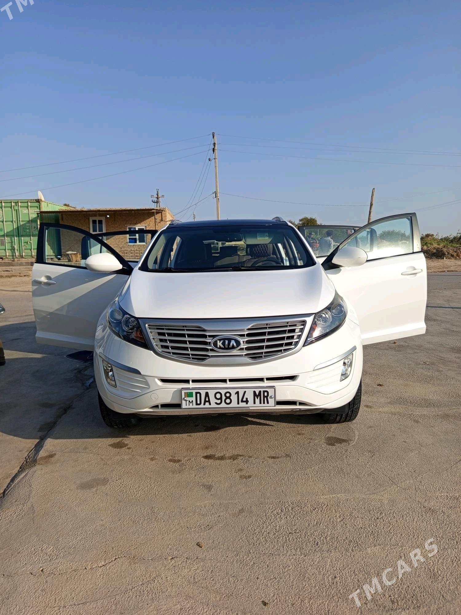 Kia Sportage 2011 - 230 000 TMT - Мургап - img 9