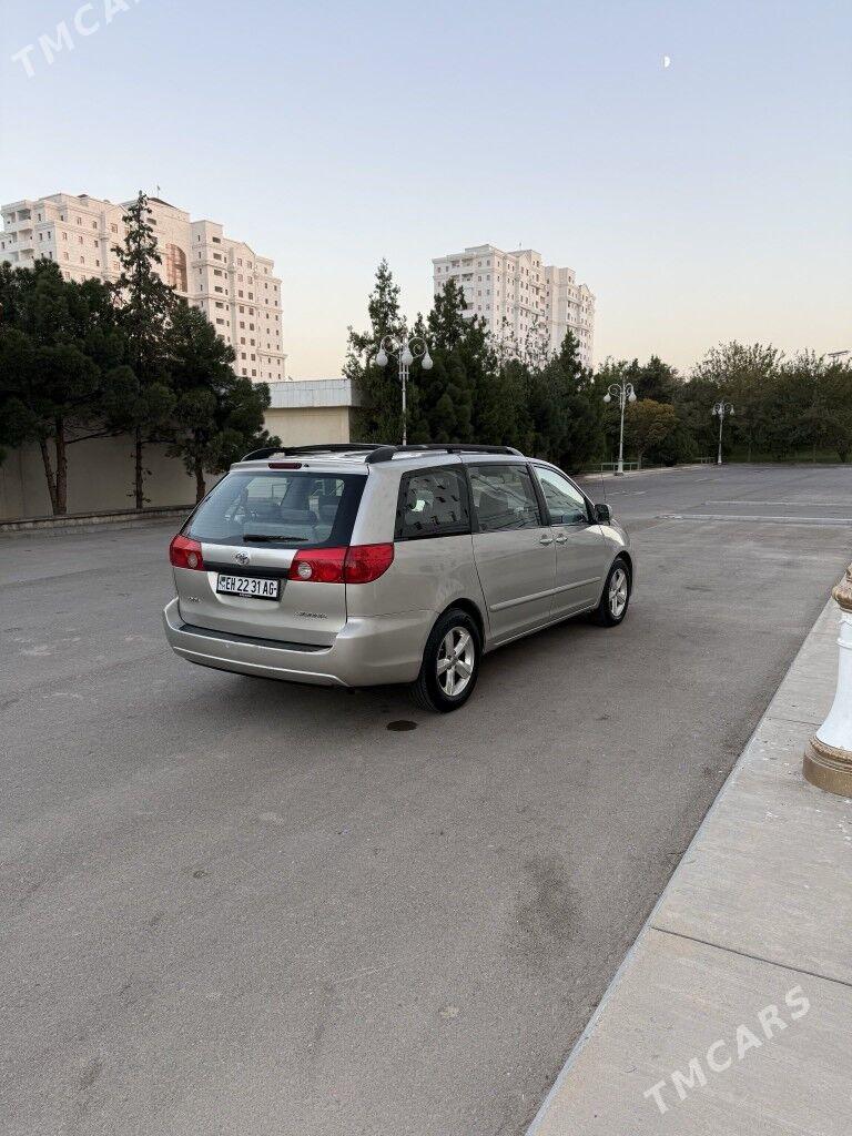 Toyota Sienna 2008 - 238 000 TMT - Aşgabat - img 4