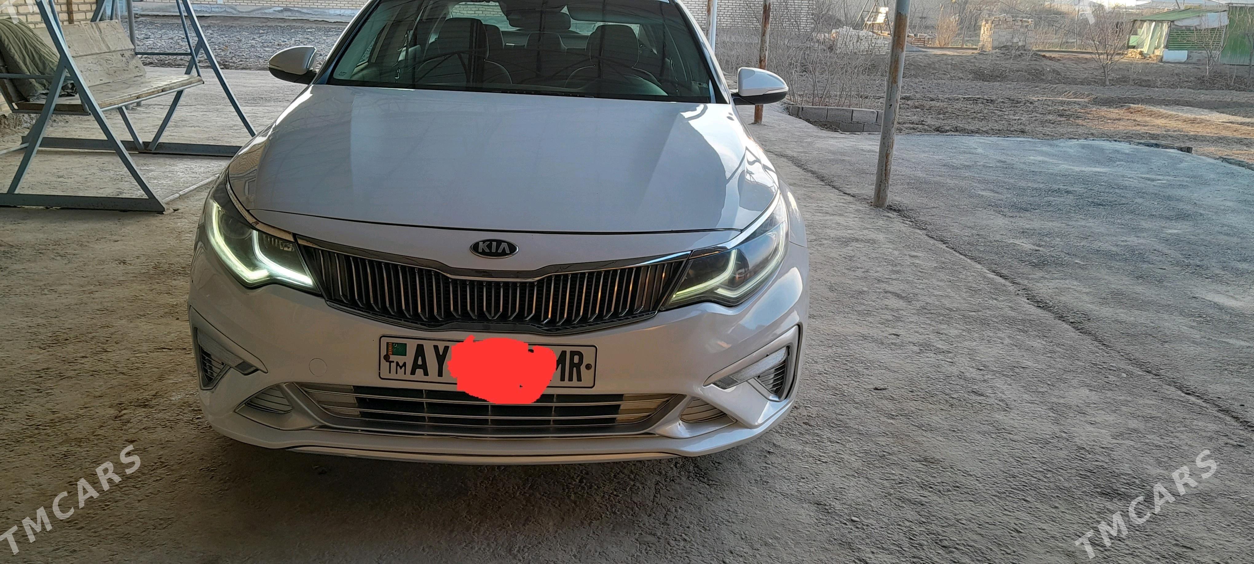 Kia Optima 2019 - 200 000 TMT - Мургап - img 5