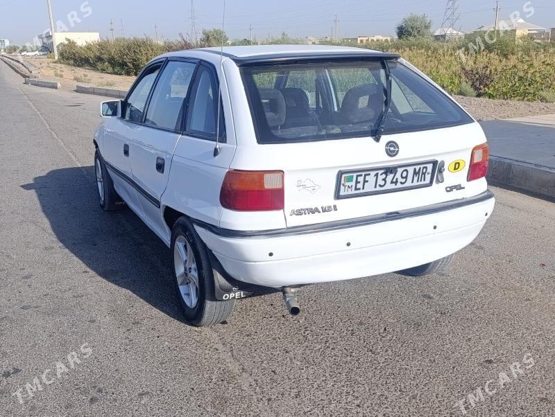 Opel Astra 1992 - 23 000 TMT - Мары - img 4