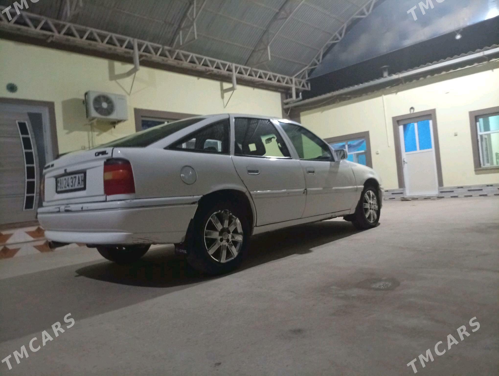 Opel Vectra 1994 - 32 000 TMT - Кака - img 9