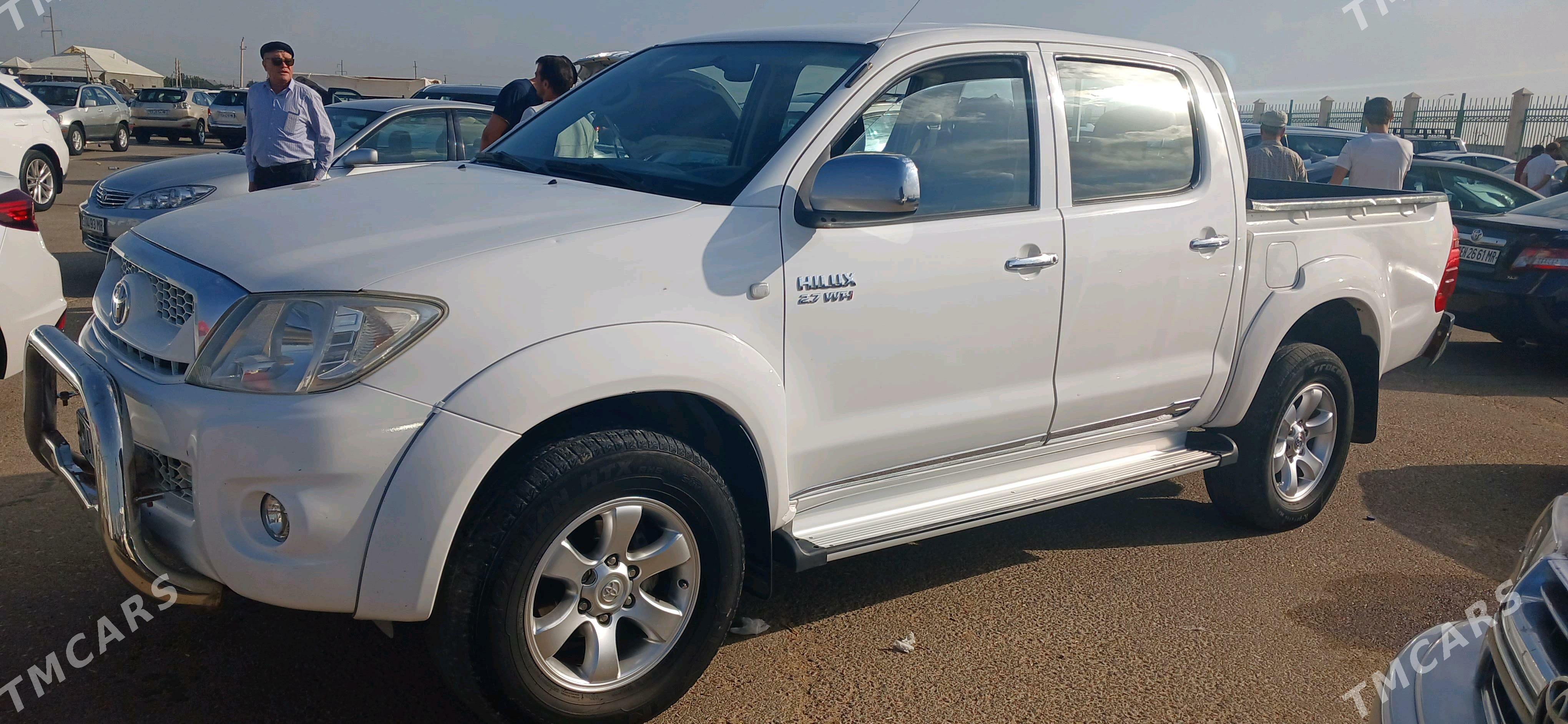 Toyota Hilux 2009 - 240 000 TMT - Мары - img 2