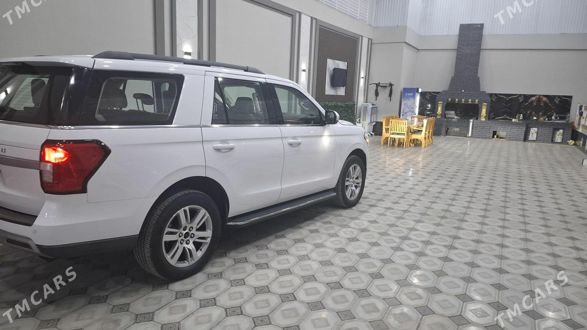 Ford Expedition 2022 - 700 000 TMT - Байрамали - img 3