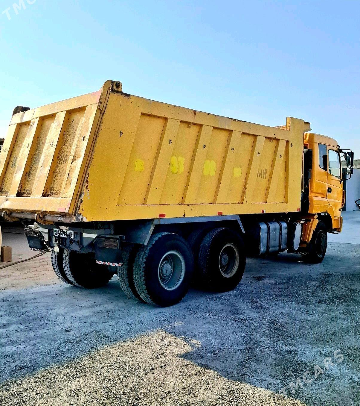 Howo Sinotruk 2013 - 440 000 TMT - Кака - img 2